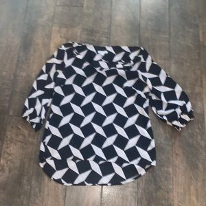 New York and Company 3/4 sleeve blouse. Very good condition. Size Medium.